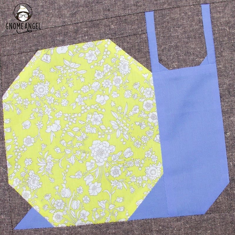 Snail Paced Slow-along Sew-along hosted by Angie Wilson of www.GnomeAngel.com. Pattern from Pen and Paper Patterns. Fabrics Liberty Lawn from The Strawberry Thief (www.thestrawberrythief.com.au) paired with Essex Yarn Dyed Linen in Espresso by Robert Kaufman. Find out more at www.GnomeAngel.com